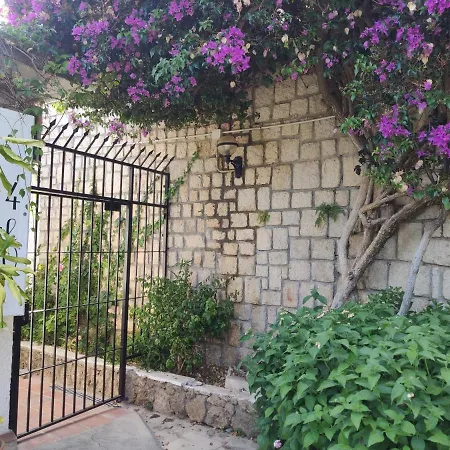 Bungalow Torre De La Roca * Torremolinos